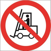 Запрещается движение средств напольного транспорта размер 200 х 200 табличка пластик 2 мм